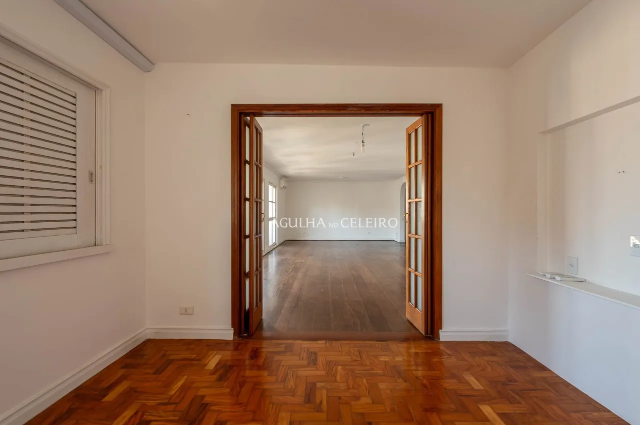 Apartamento á Venda em Jardim Paulista – 22342
