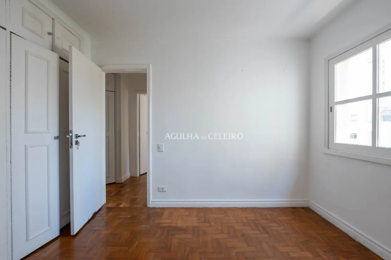 Apartamento á Venda em Jardim Paulista – 22342