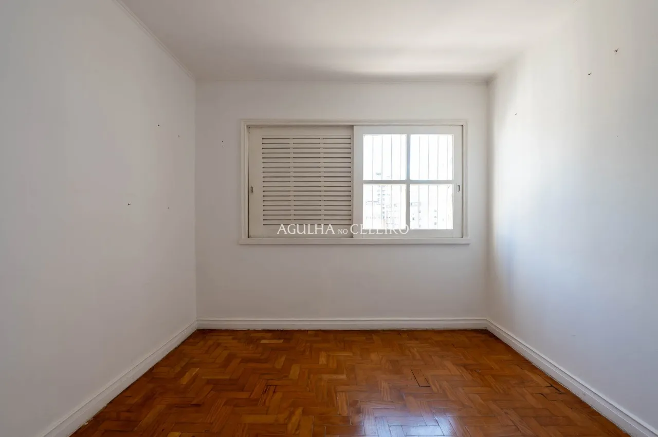 Apartamento á Venda em Jardim Paulista – 22342