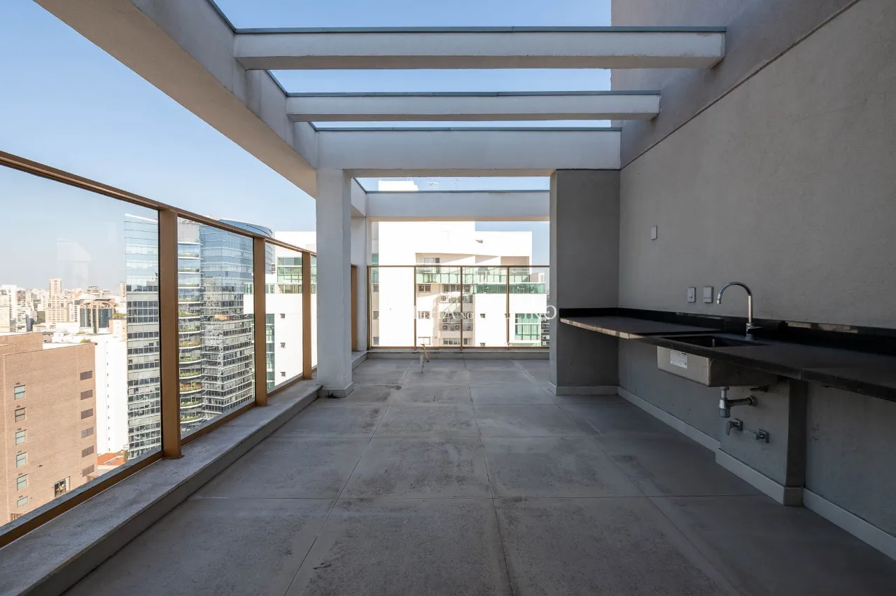 Apartamento Duplex á Venda em Itaim Bibi – 22418