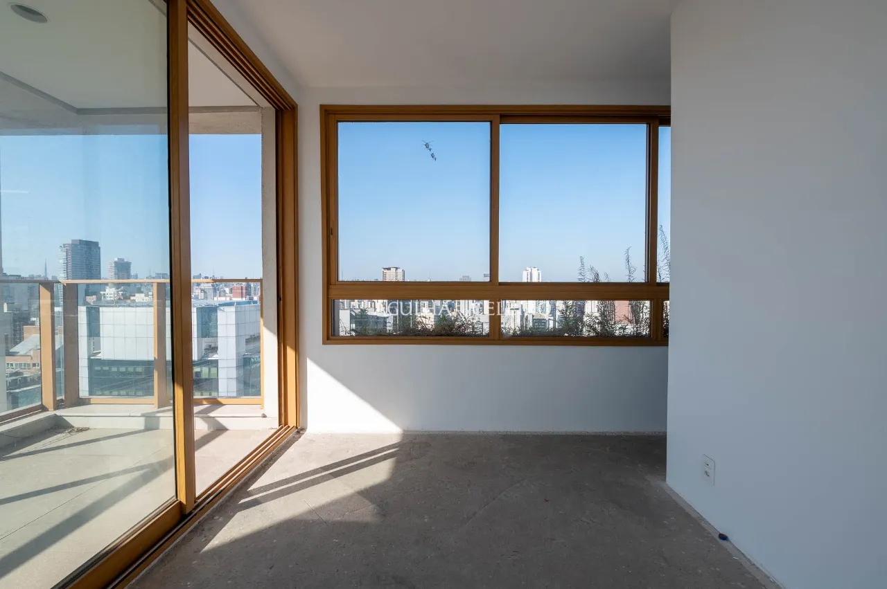 Apartamento Duplex á Venda em Itaim Bibi – 22418