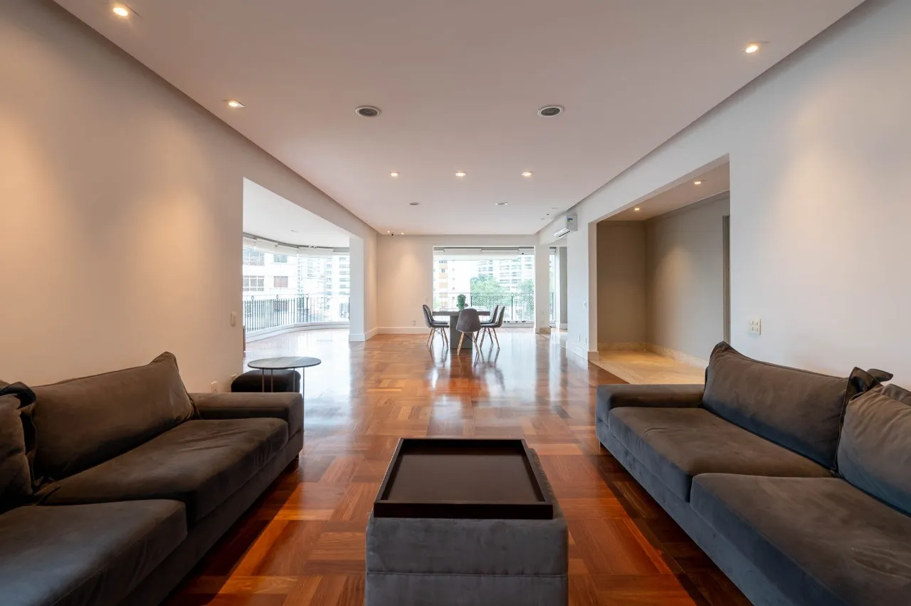 Apartamento com planta diferenciada e varanda integrada no Paraiso. – 22646