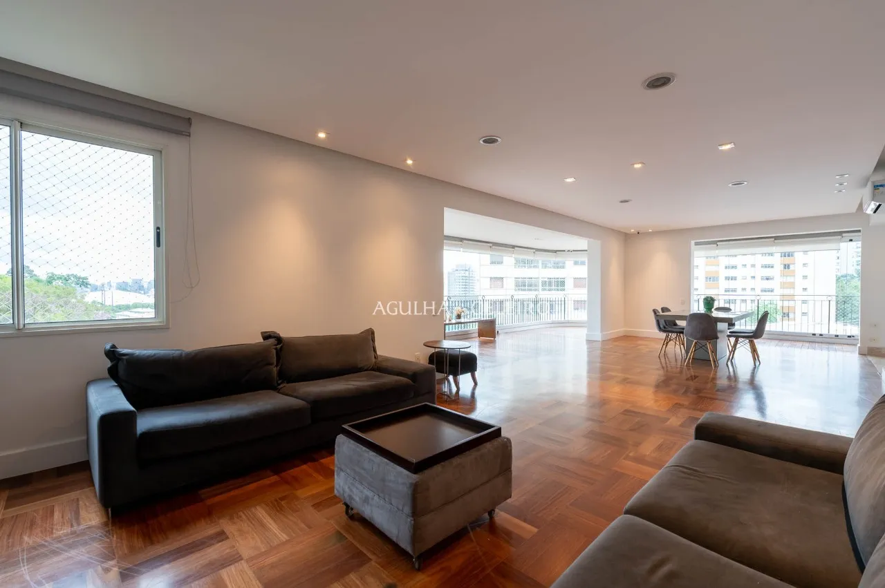 Apartamento com planta diferenciada e varanda integrada no Paraiso. – 22646