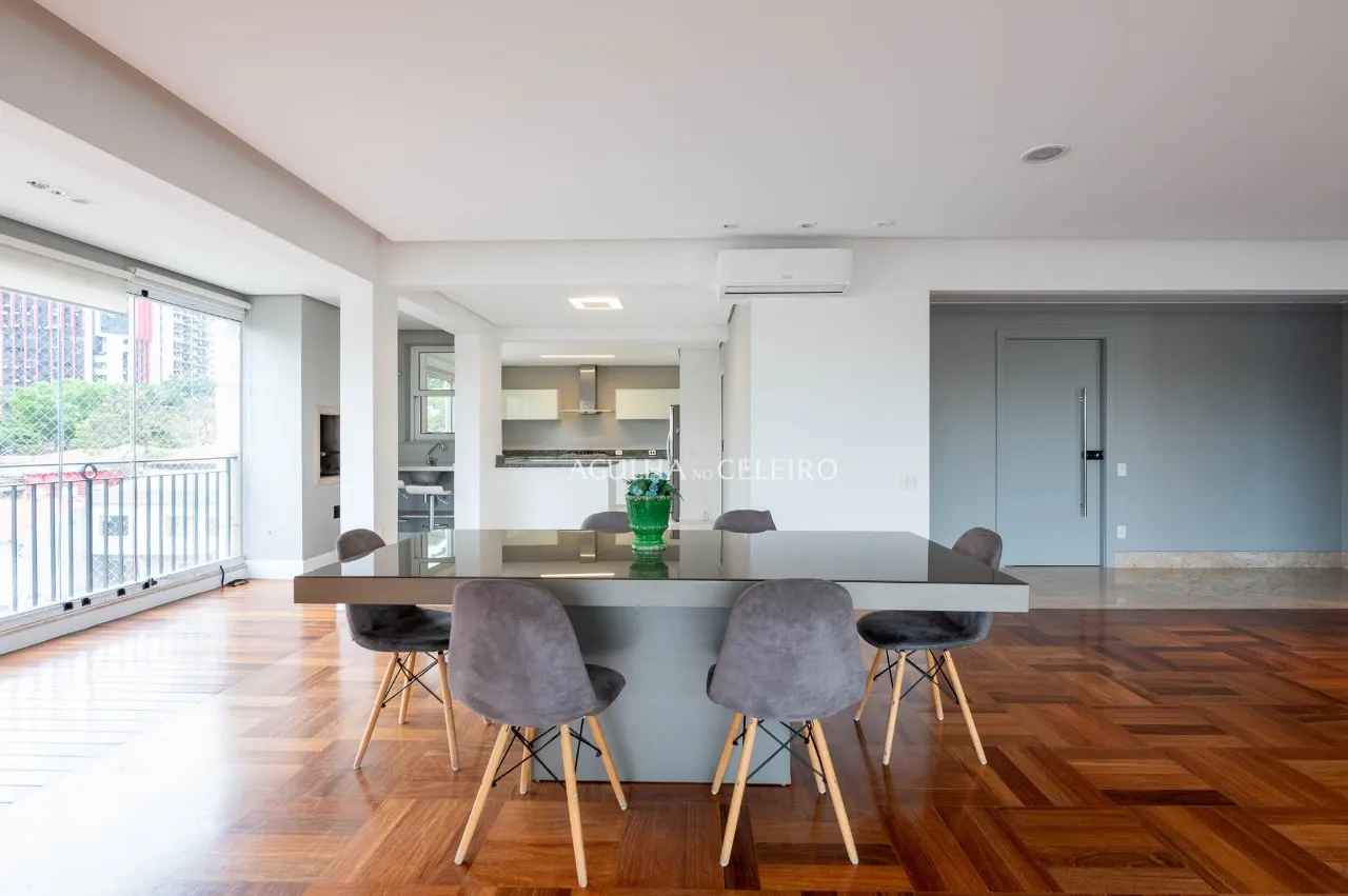 Apartamento com planta diferenciada e varanda integrada no Paraiso. – 22646