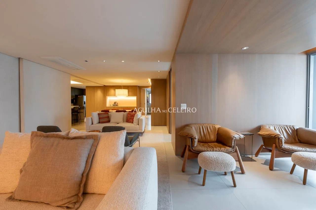 Apartamento lindo Para venda ou locação em Moema – 22698