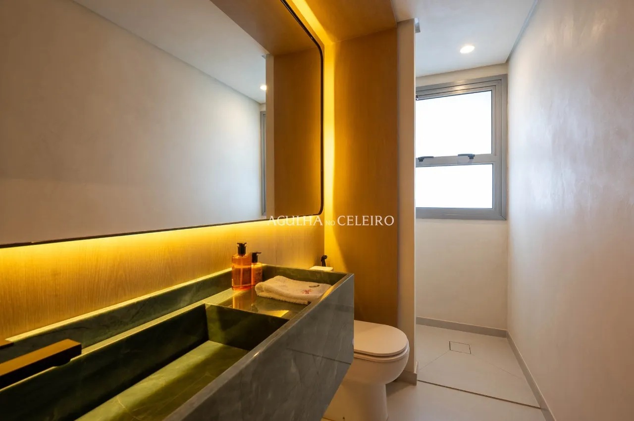Apartamento lindo Para venda ou locação em Moema – 22698
