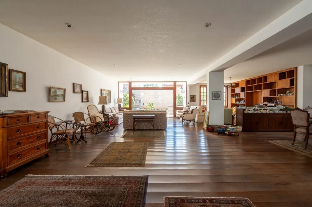 Casa ampla e exclusiva, próxima ao Parque Ibirapuera. – 22741