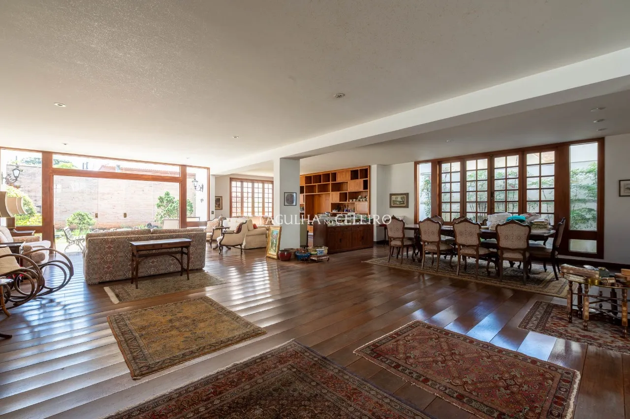 Casa ampla e exclusiva, próxima ao Parque Ibirapuera. – 22741