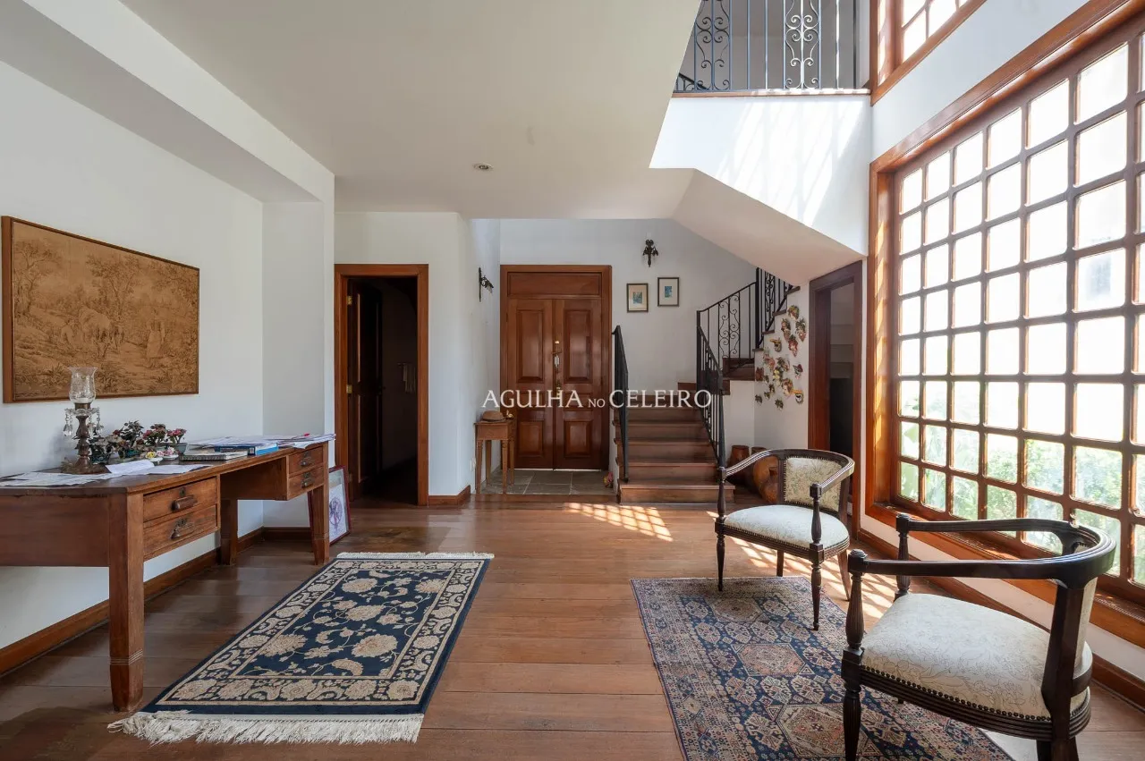 Casa ampla e exclusiva, próxima ao Parque Ibirapuera. – 22741