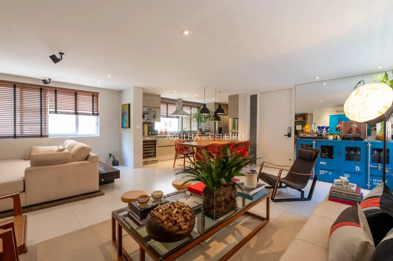 Apartamento mobiliado com reforma contemporânea na parte plana do Jardim América – 22752
