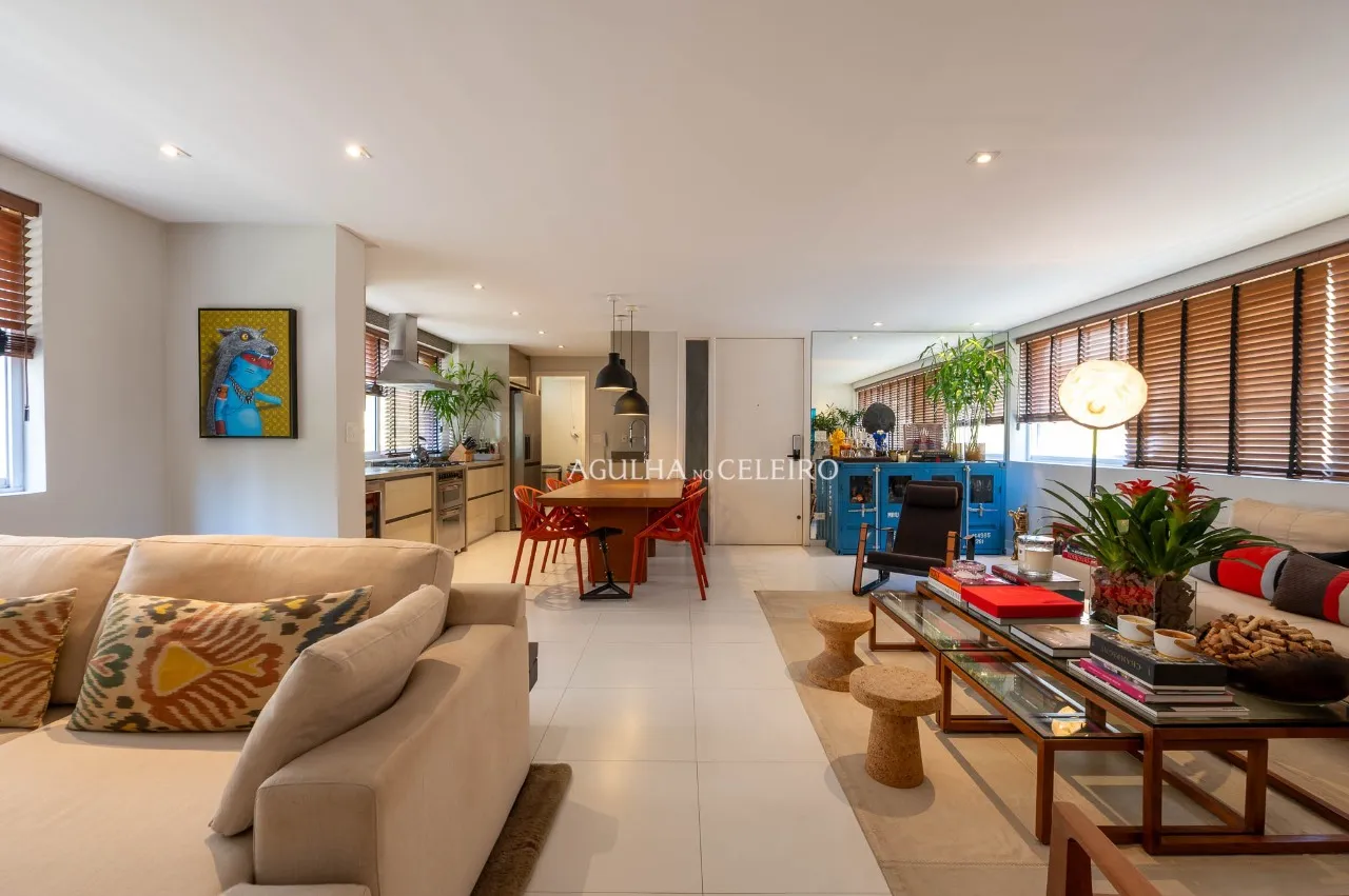 Apartamento mobiliado com reforma contemporânea na parte plana do Jardim América – 22752
