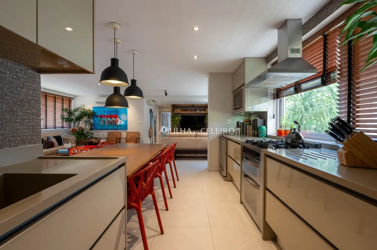 Apartamento mobiliado com reforma contemporânea na parte plana do Jardim América – 22752