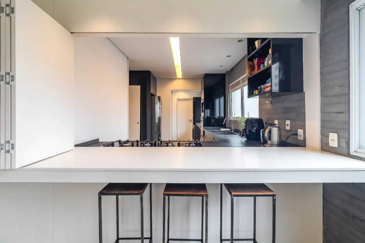 Apartamento charmoso, com reforma excelente e janelas piso-teto, no melhor da Vila Olímpia. – 22762
