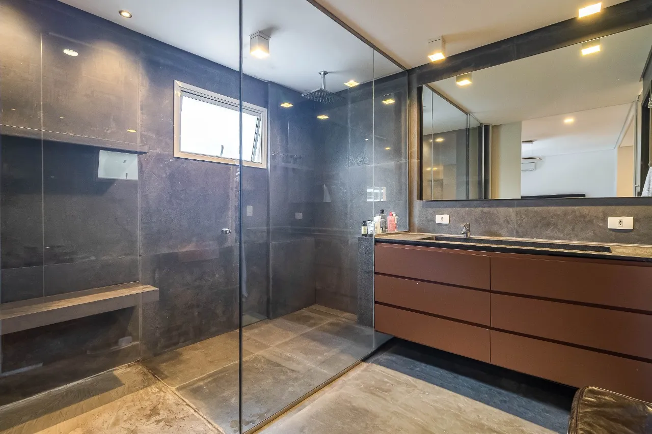 Apartamento charmoso, com reforma excelente e janelas piso-teto, no melhor da Vila Olímpia. – 22762