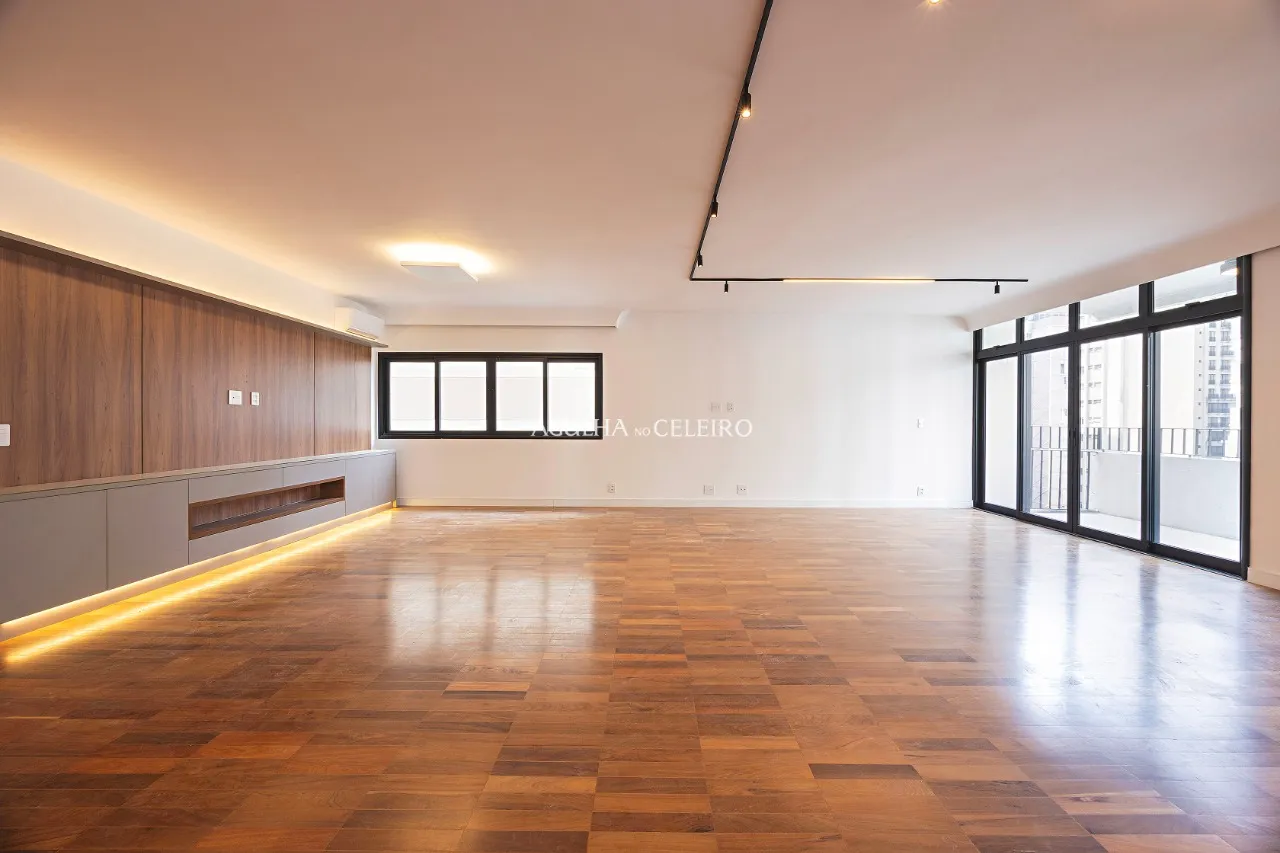 Elegância, conforto e uma planta que se adapta ao seu estilo de vida. – 22815