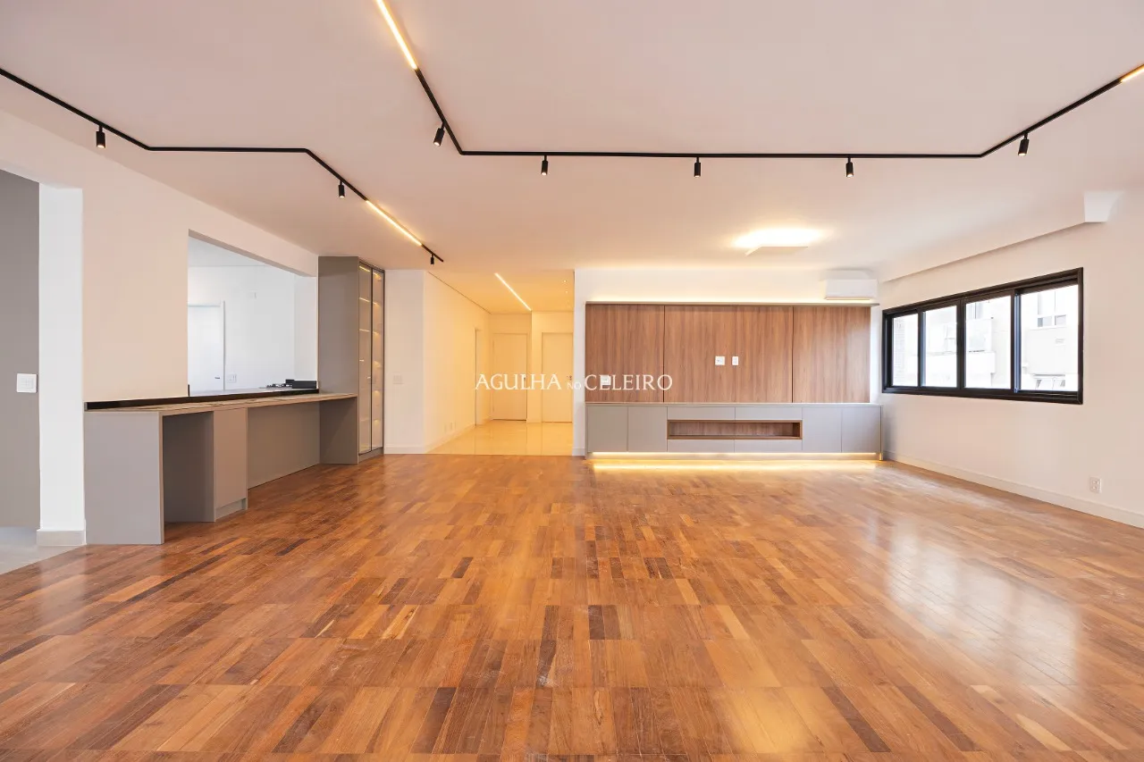 Elegância, conforto e uma planta que se adapta ao seu estilo de vida. – 22815