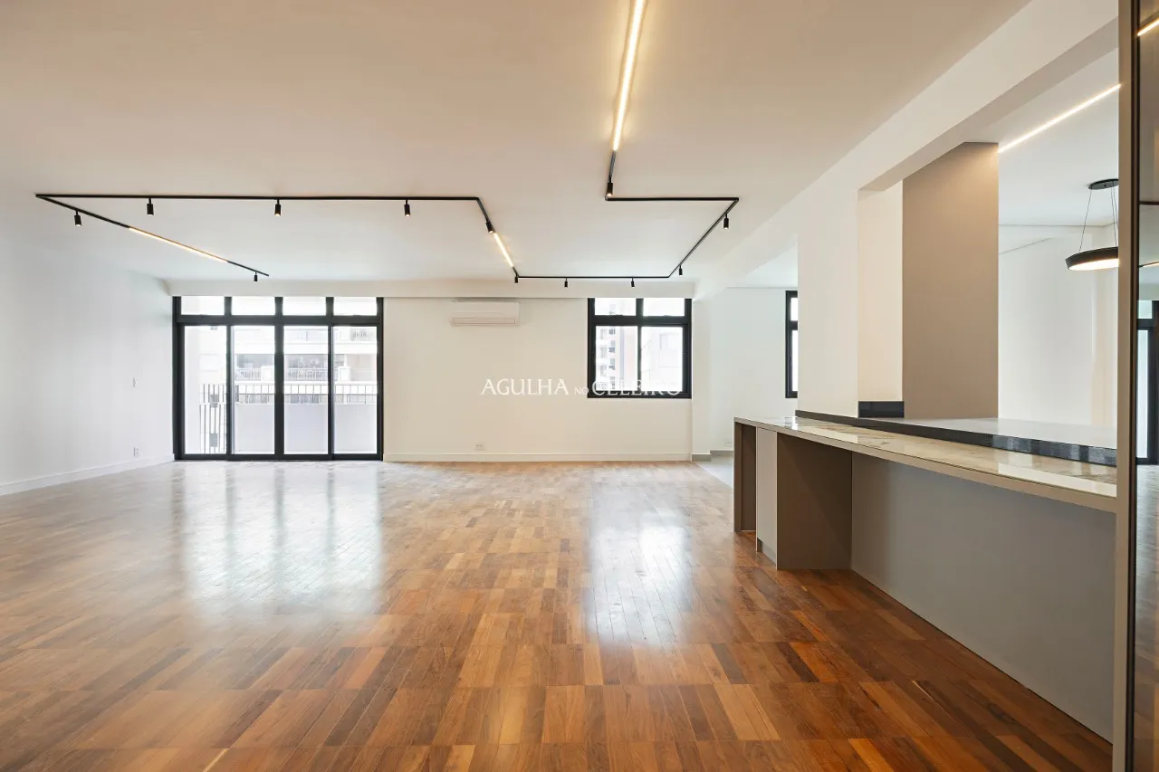 Elegância, conforto e uma planta que se adapta ao seu estilo de vida. – 22815