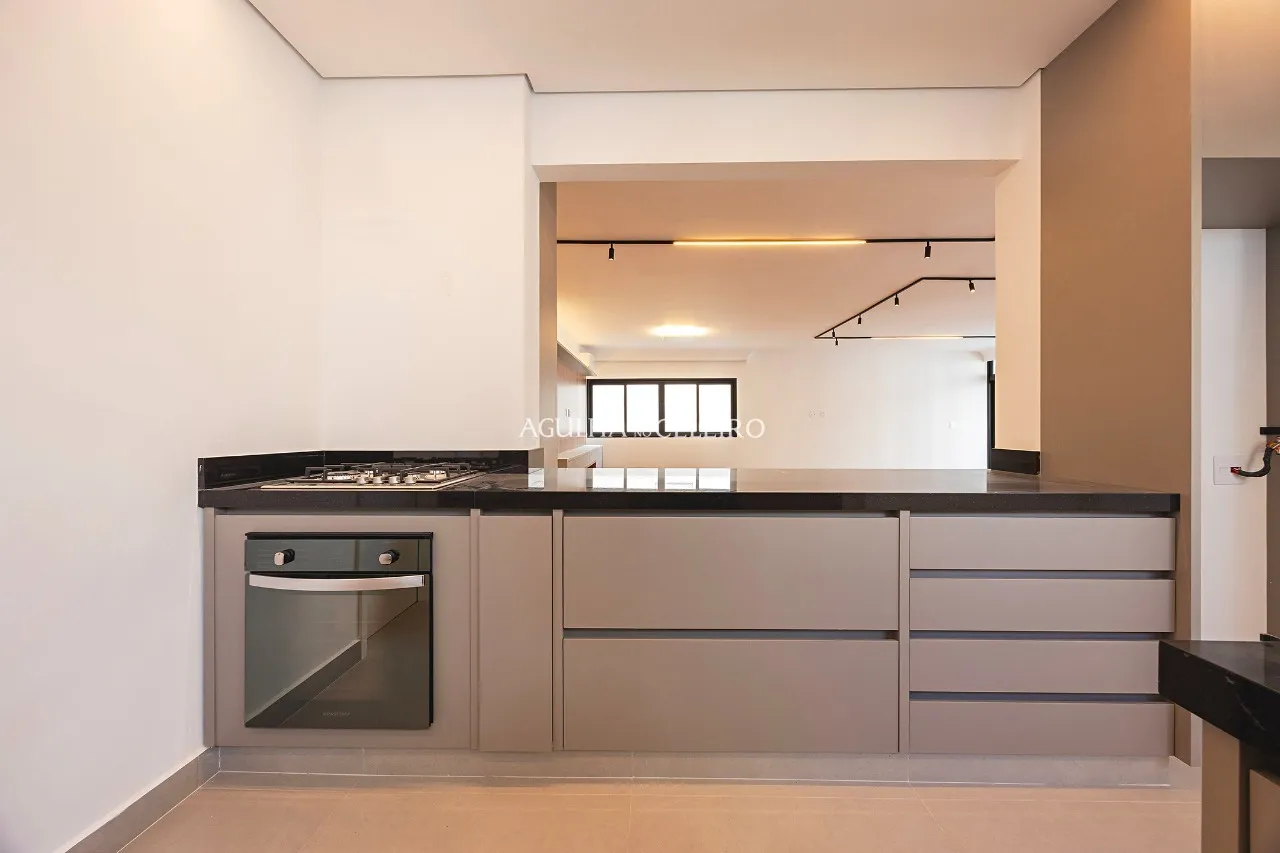 Elegância, conforto e uma planta que se adapta ao seu estilo de vida. – 22815