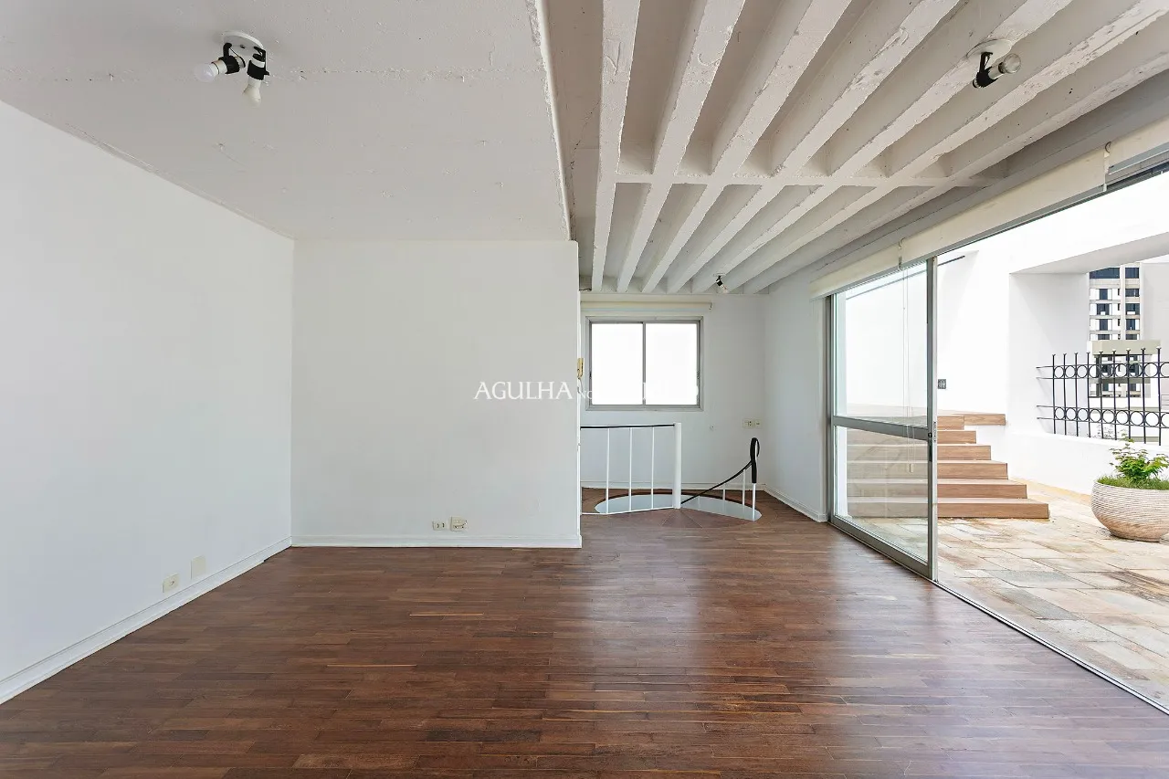 Cobertura com piscina à venda em Pinheiros – 22823