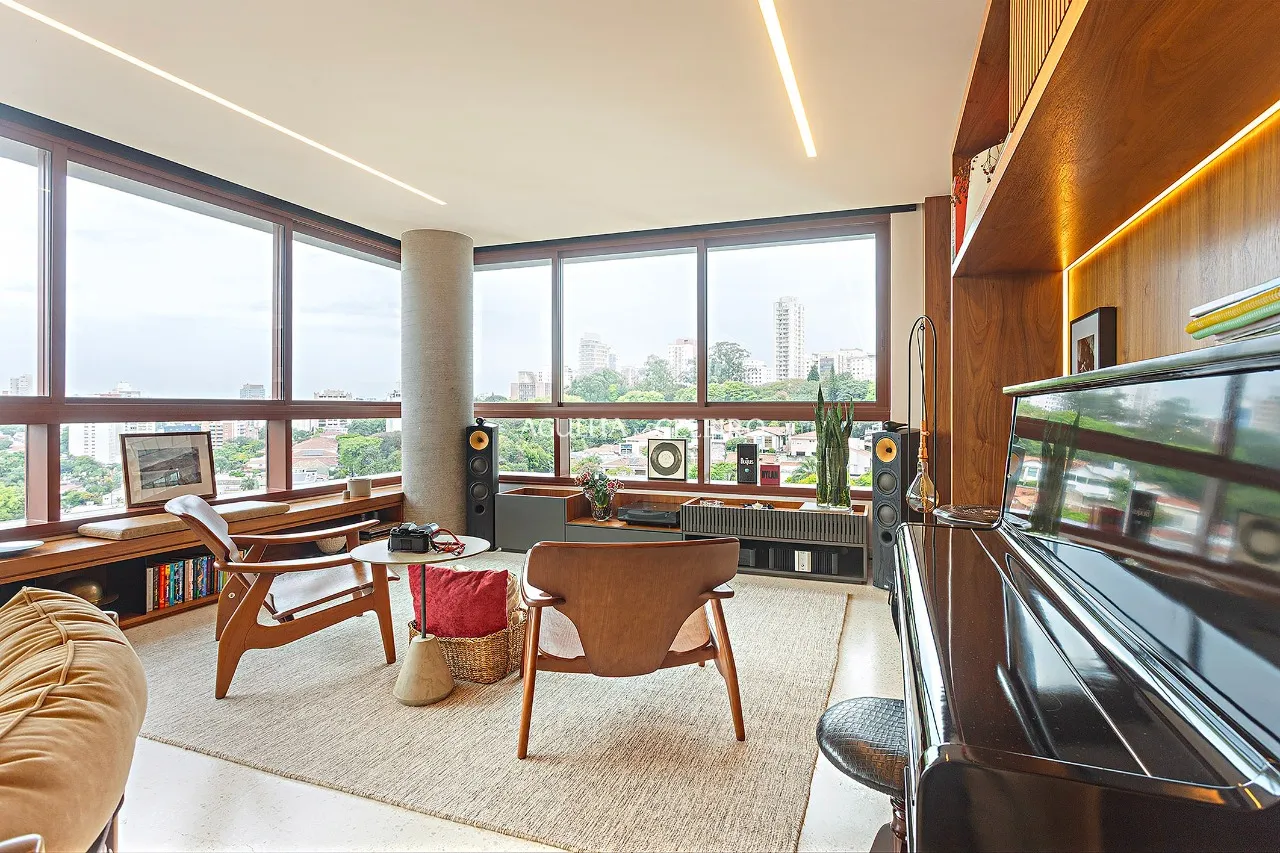 Apartamento elegante com vista aberta e projeto de Fernanda Dabbur na Vila Madalena. – 22840
