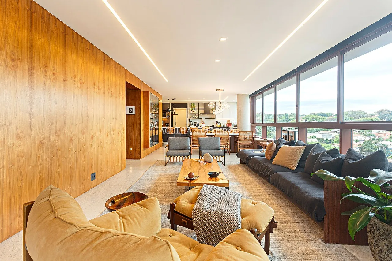 Apartamento elegante com vista aberta e projeto de Fernanda Dabbur na Vila Madalena. – 22840