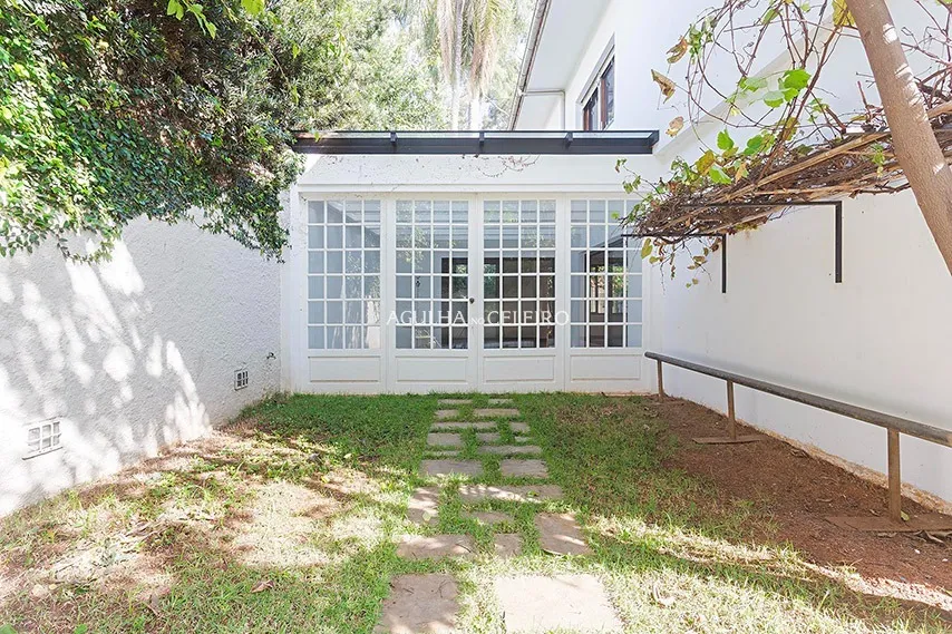 Localização privilegiada e amplo terreno para um projeto exclusivo em Pinheiros. – 22854