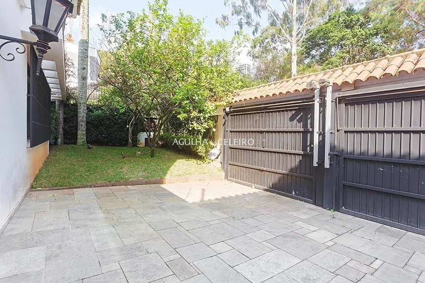 Localização privilegiada e amplo terreno para um projeto exclusivo em Pinheiros. – 22854