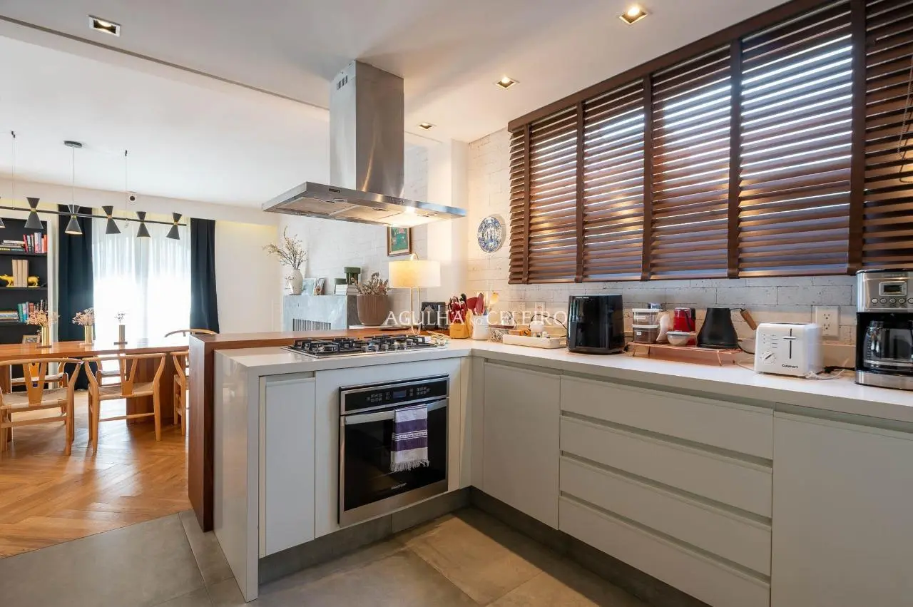 Apartamento para locação, mobiliado, amplo e iluminado próximo ao Santa Luzia – 9622
