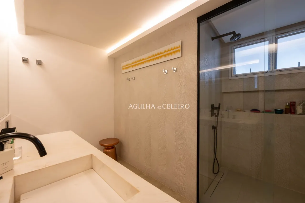 Apartamento para locação, mobiliado, amplo e iluminado próximo ao Santa Luzia – 9622