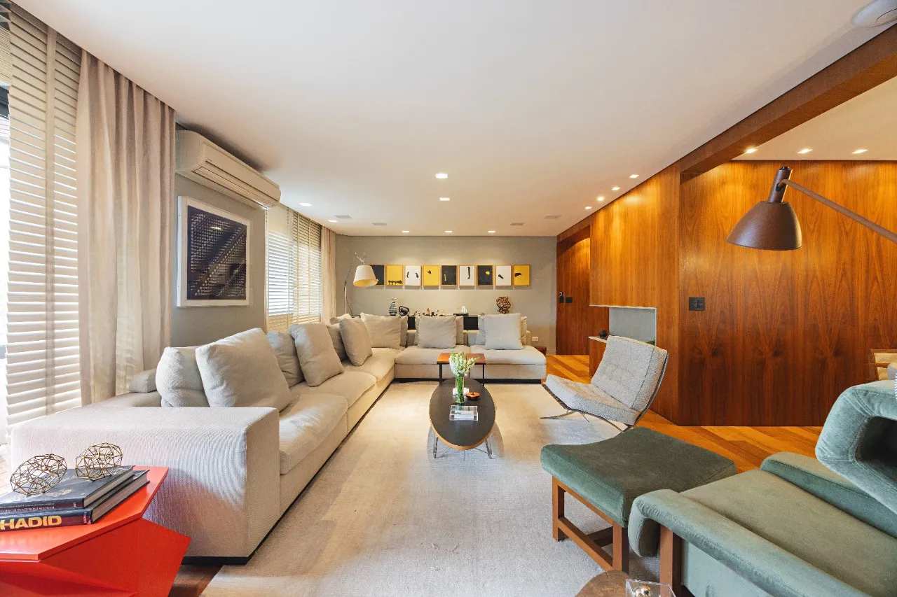 Apartamento com reforma elegante à venda no Itaim Bibi – AP5025