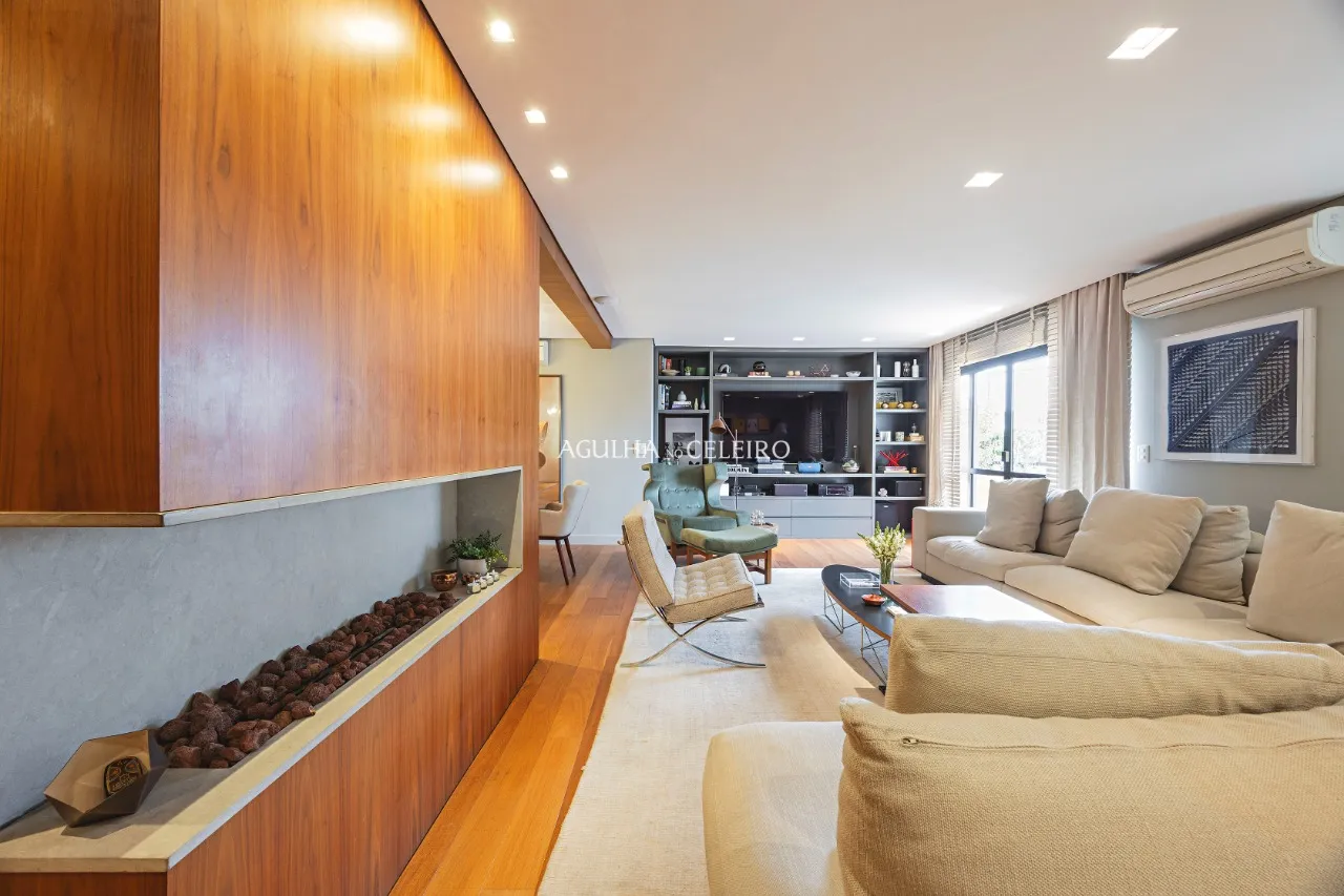 Apartamento com reforma elegante à venda no Itaim Bibi – AP5025