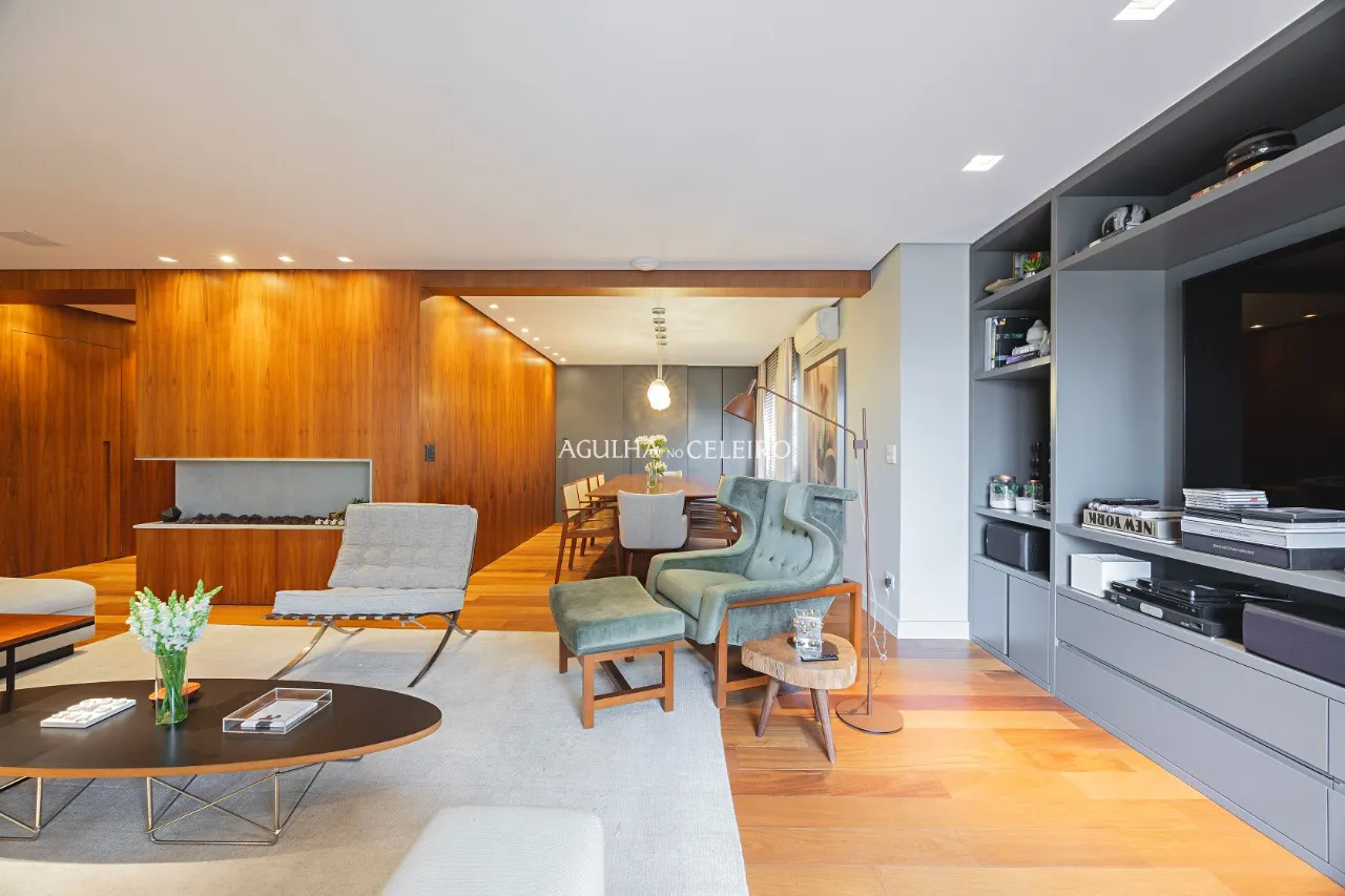 Apartamento com reforma elegante à venda no Itaim Bibi – AP5025