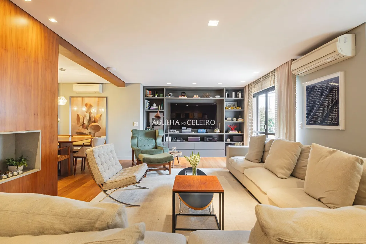 Apartamento com reforma elegante à venda no Itaim Bibi – AP5025