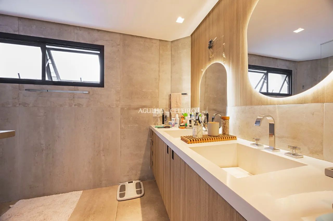 Apartamento com reforma elegante à venda no Itaim Bibi – AP5025