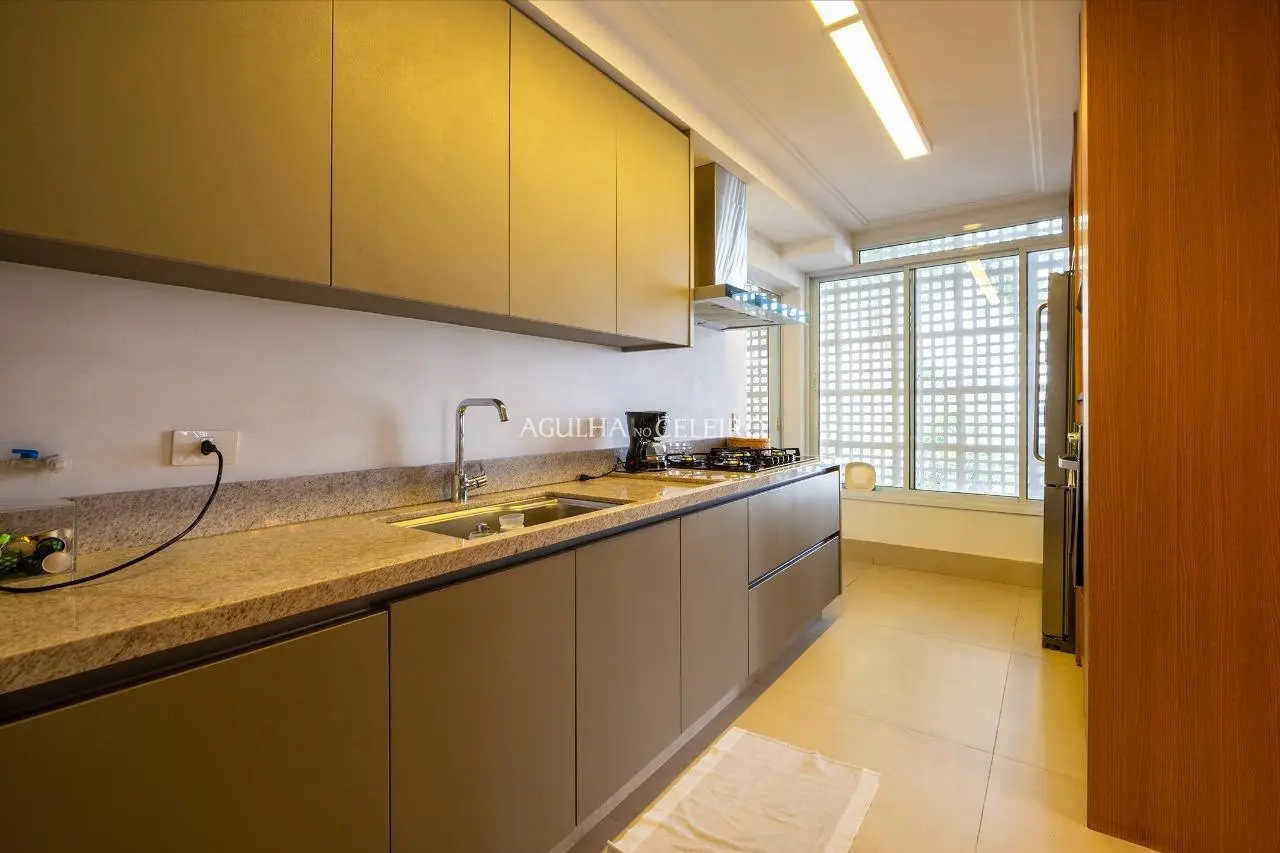Apartamento reformado e modernizado para venda ou locação no Itaim Bibi. – 13047 - DSC_6375