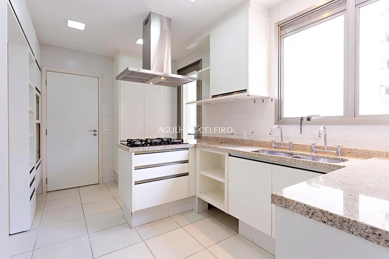 Apartamento amplo para locação no Itaim Bibi – 15006