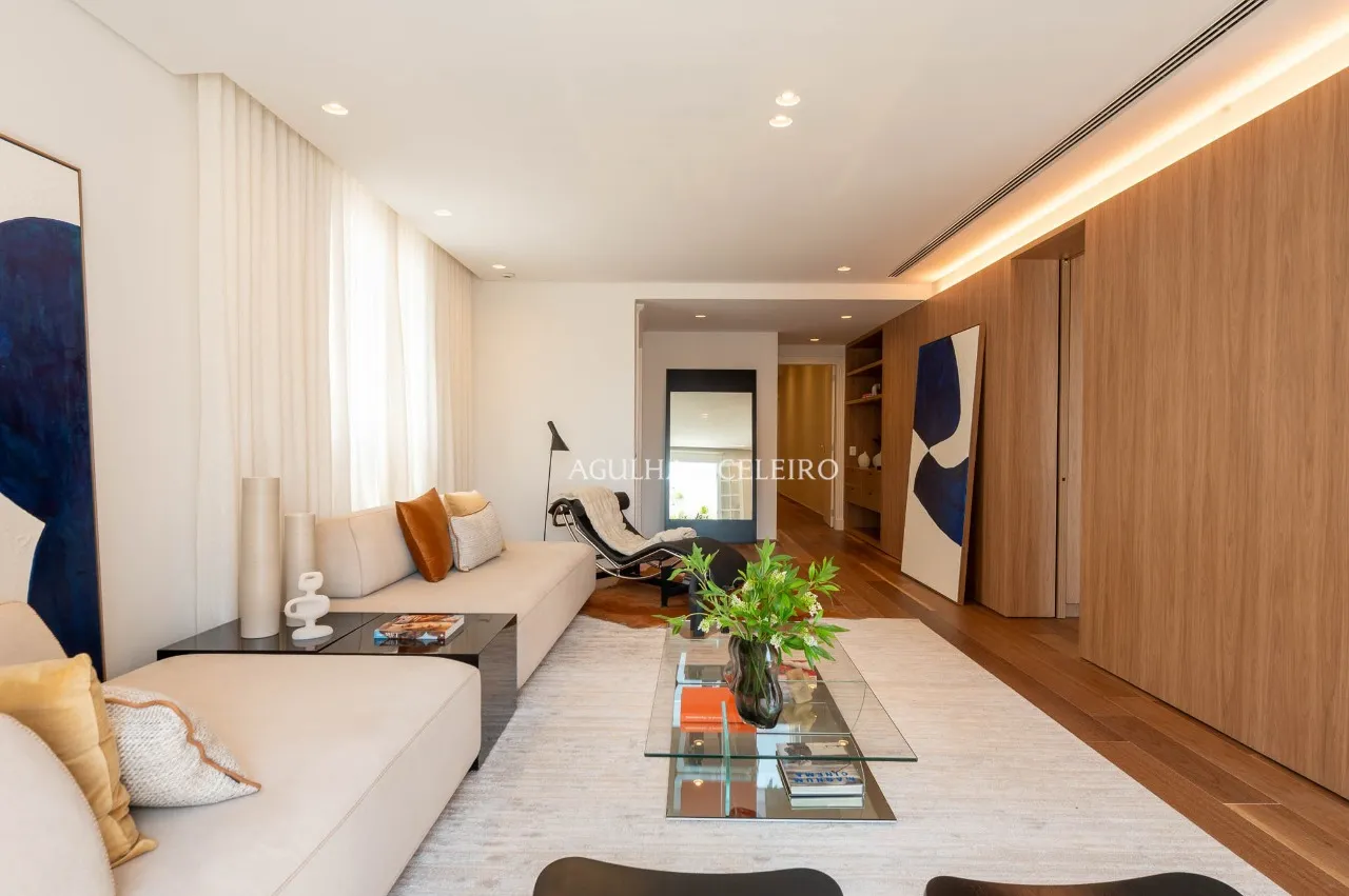 Apartamento com muita luz natural à venda no Jardim América – 17189
