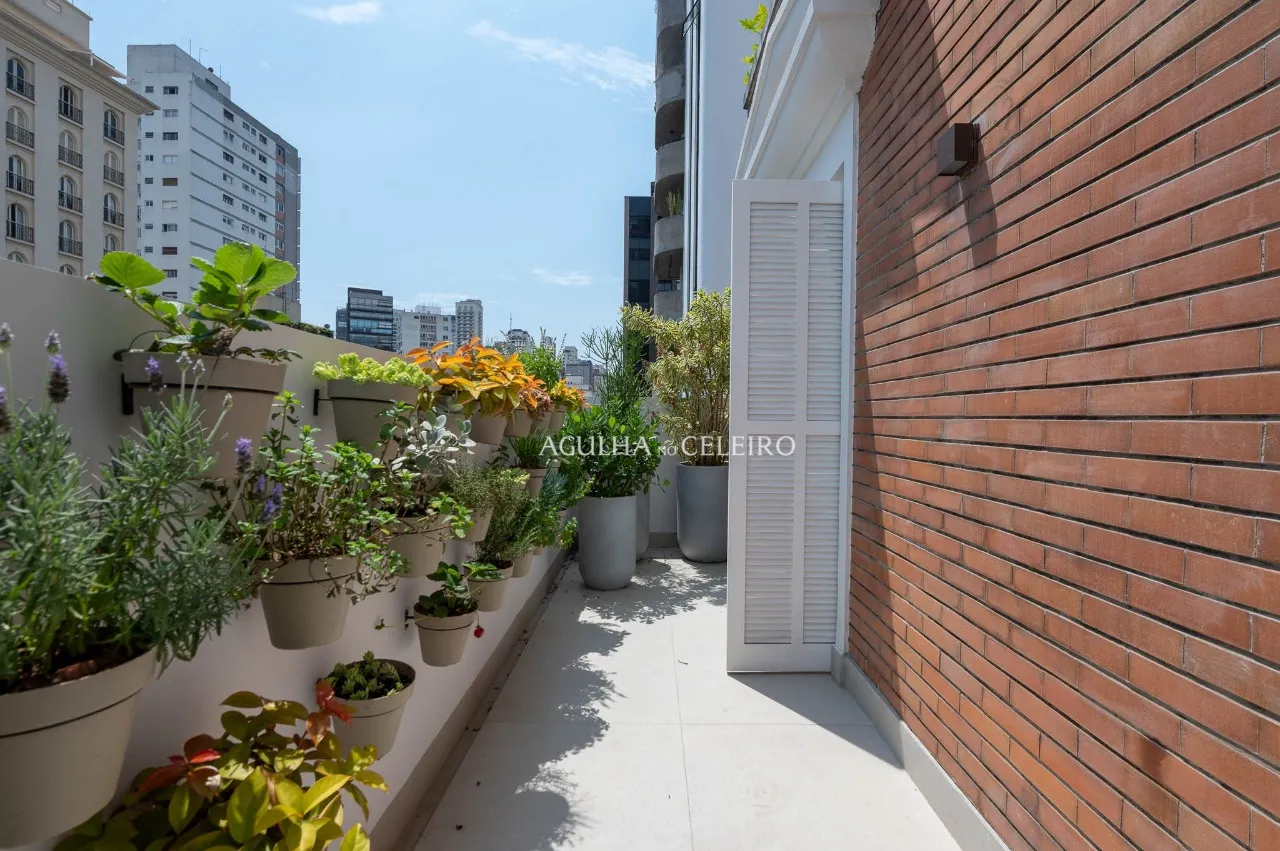 Apartamento com muita luz natural à venda no Jardim América – 17189