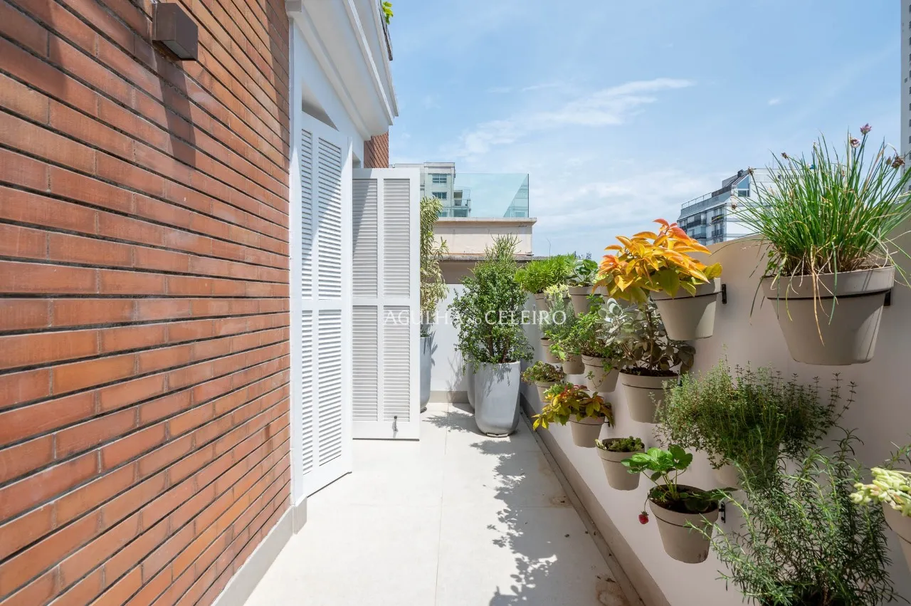 Apartamento com muita luz natural à venda no Jardim América – 17189
