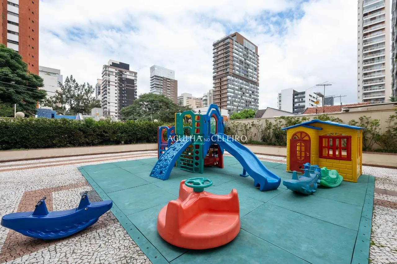 3 Suítes na Parte Nobre de Pinheiros: Mobiliado, Hall Privativo e Lazer Completo – 21517