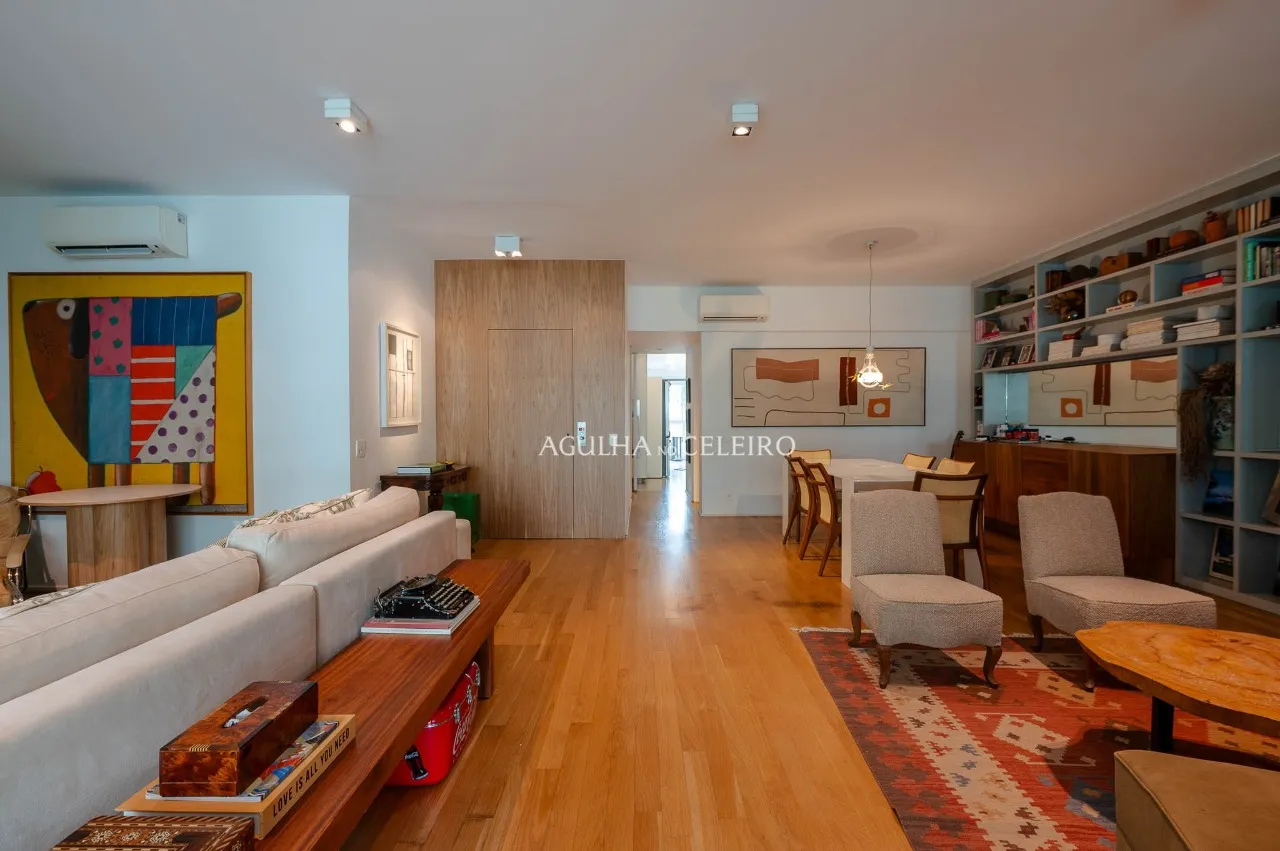 Apartamento com reforma elegante à venda em Pinheiros – 22795