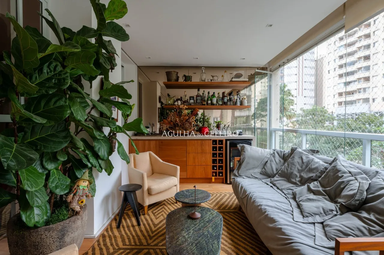 Apartamento com reforma elegante à venda em Pinheiros – 22795
