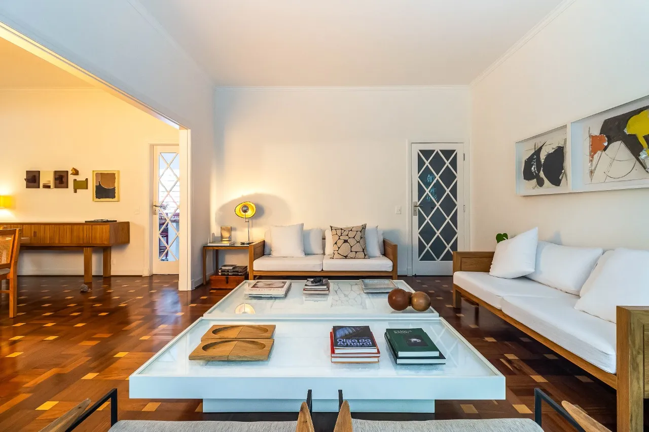 Casa térrea com jardim envolvente e atmosfera acolhedora em cada detalhe, na Vila Madalena. – 22886