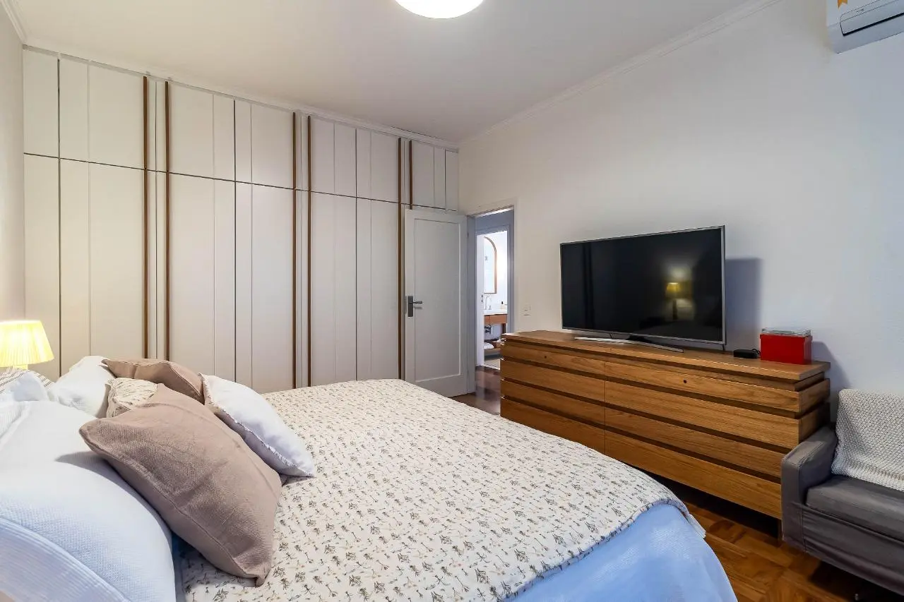 Casa térrea com jardim envolvente e atmosfera acolhedora em cada detalhe, na Vila Madalena. – 22886