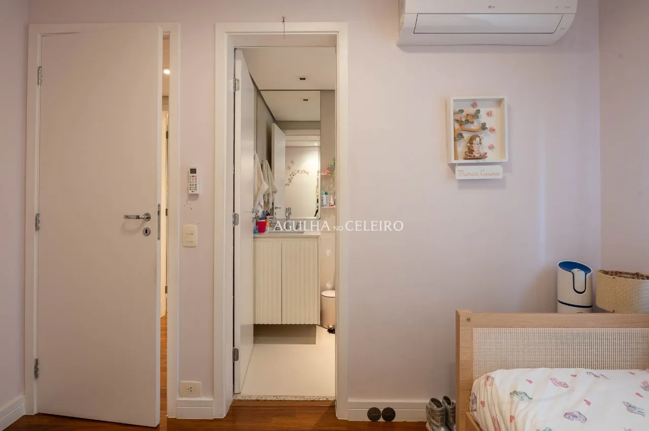 Apartamento de 3 suítes à venda em condomínio desejado no Brooklin – 22897
