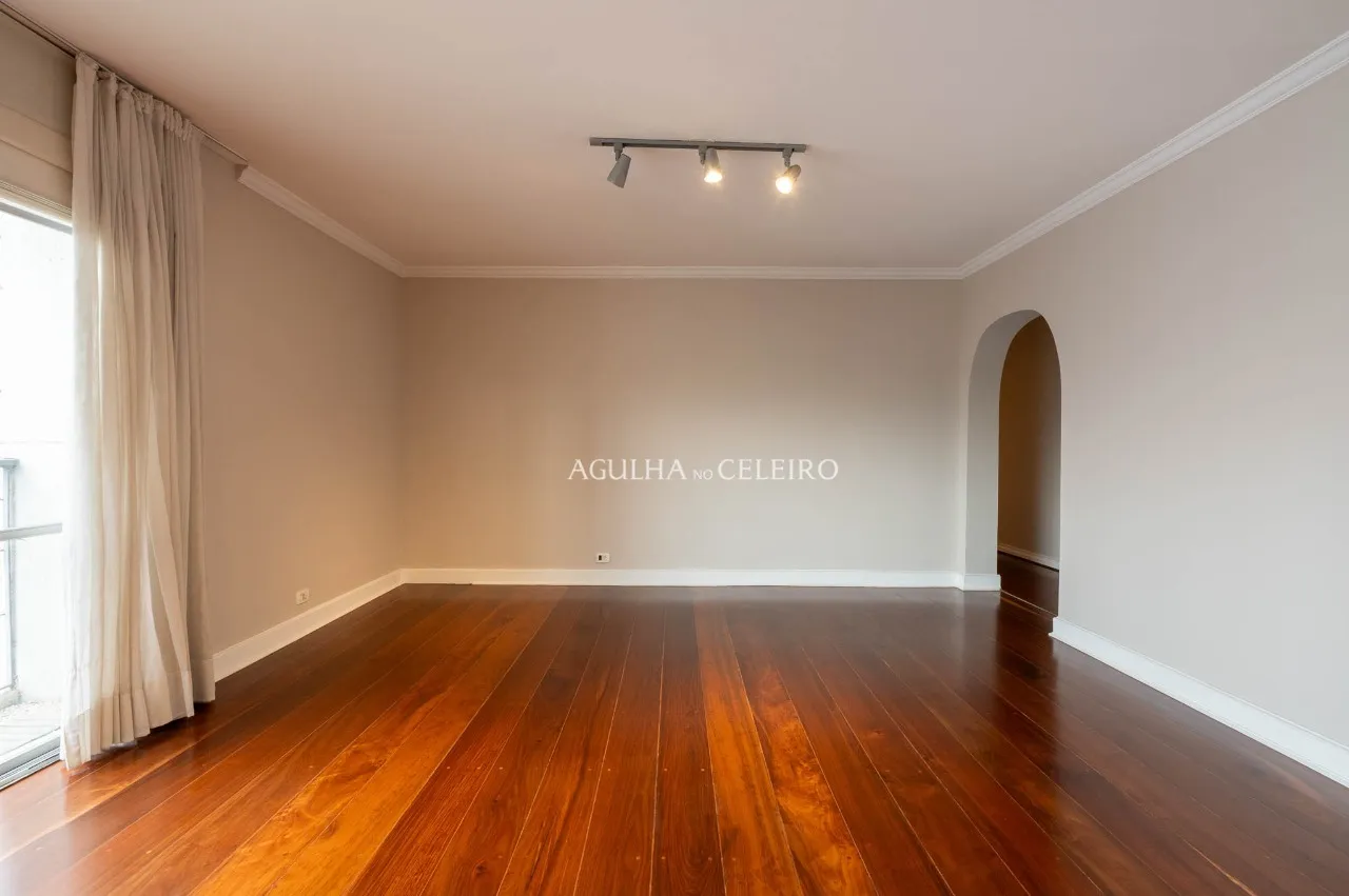 Execelente apartamento em prédio recuado no Jardim Paulista – 22918