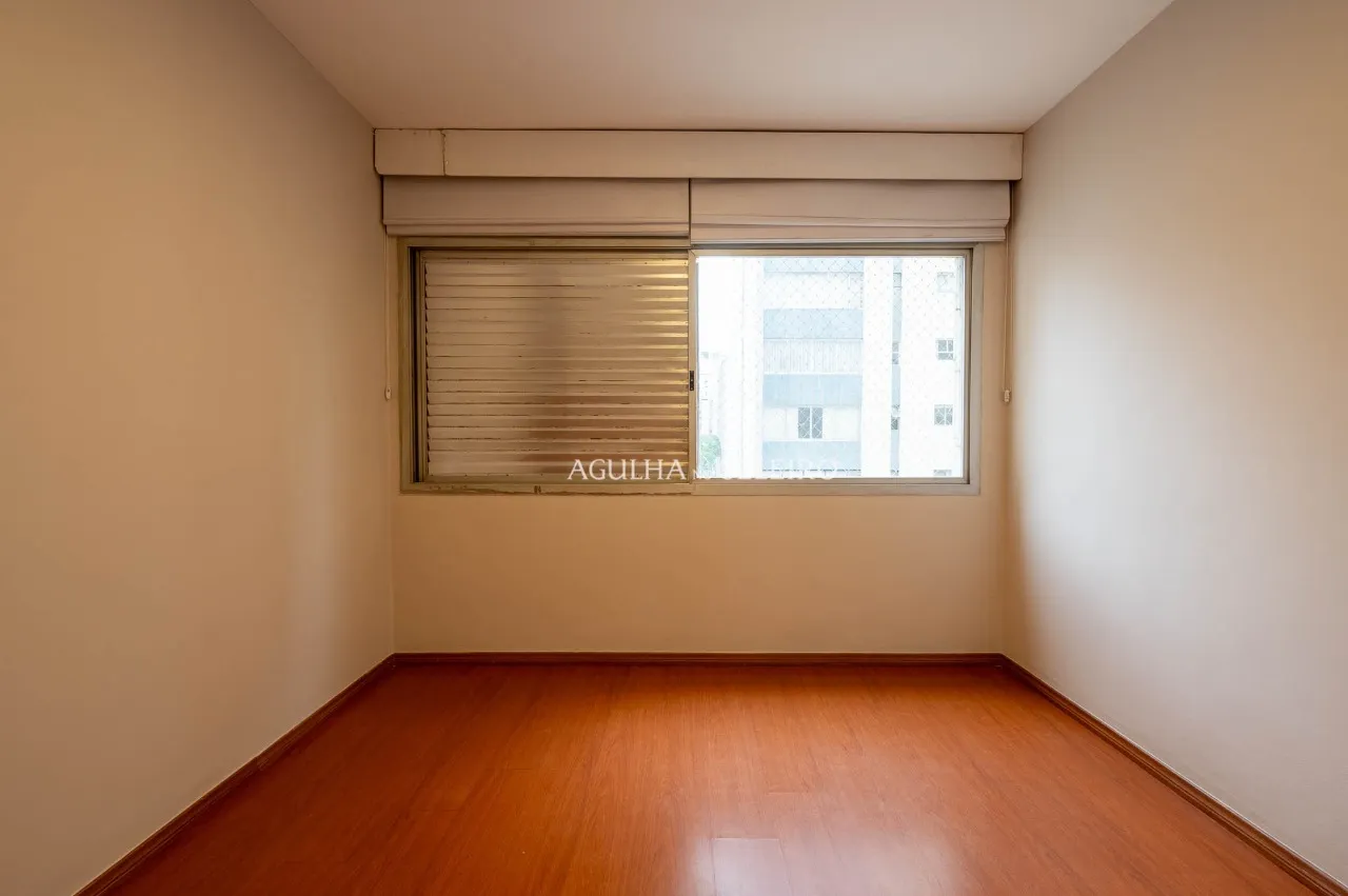 Execelente apartamento em prédio recuado no Jardim Paulista – 22918