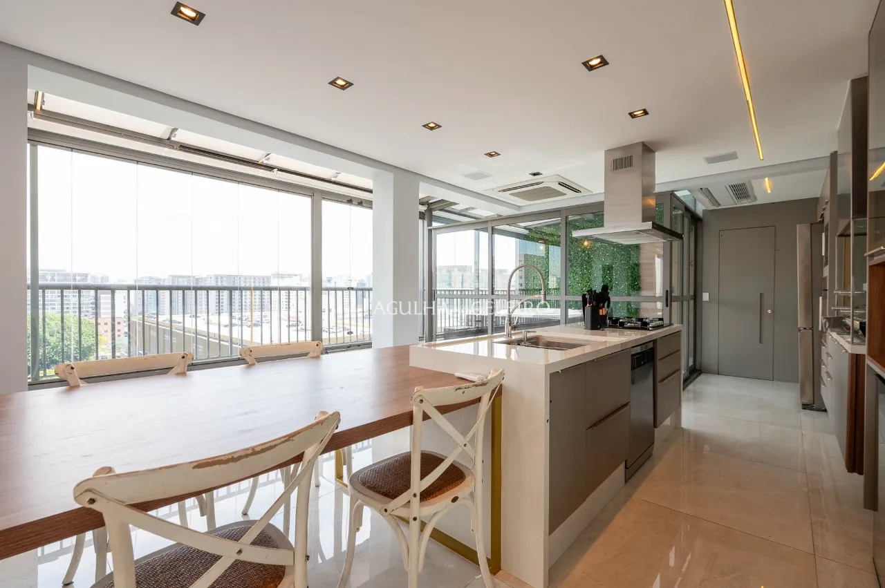 Apartamento com vista incrível a venda em Moema. – 22934
