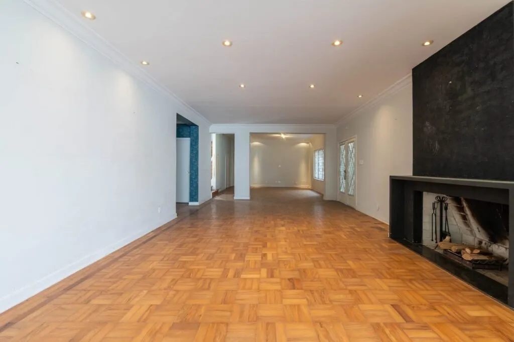 Casa com ambientes amplos e espaço para criar um projeto do seu jeito no Jardim Paulista – 22935
