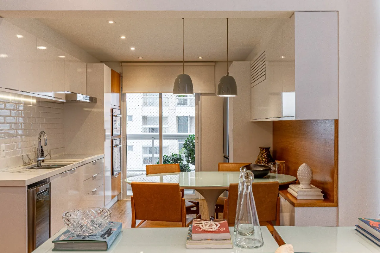 Lindo apartamento em prédio cobiçado na Vila Nova Conceição. – 22941